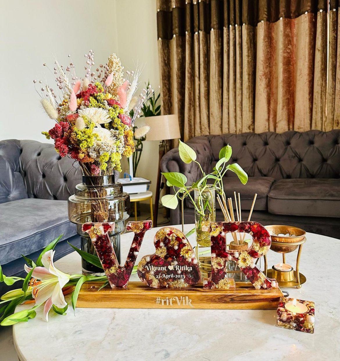 Initial Led Lamp - Image 8