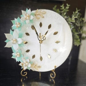 Floral Elegance 3D Resin Table Clock